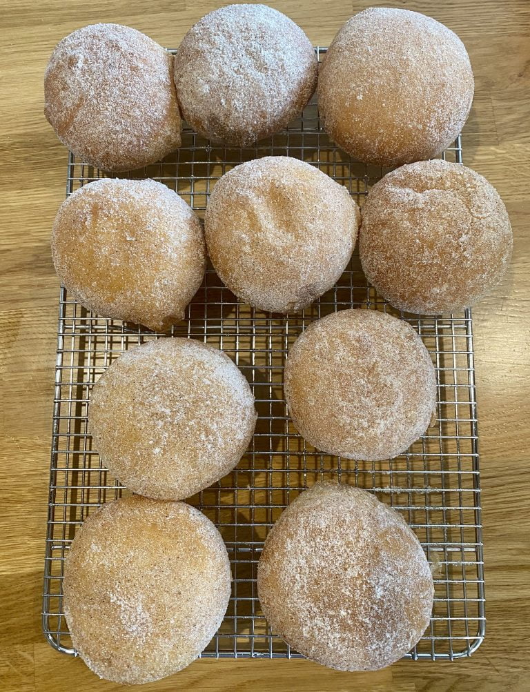 Doughnuts with Jam - Tom Aikens